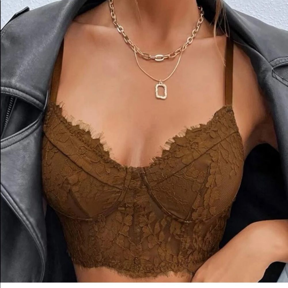 Brown Lace Bralette 🤎